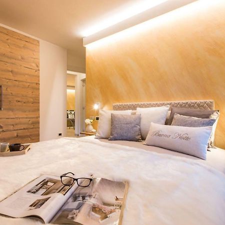 Wellness Fassa Apartment Pozza di Fassa Luaran gambar