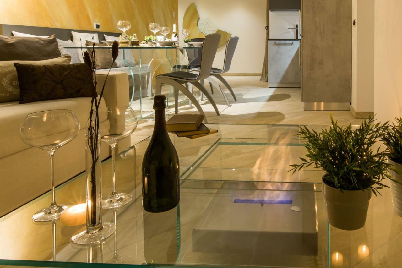 Wellness Fassa Apartment Pozza di Fassa Luaran gambar